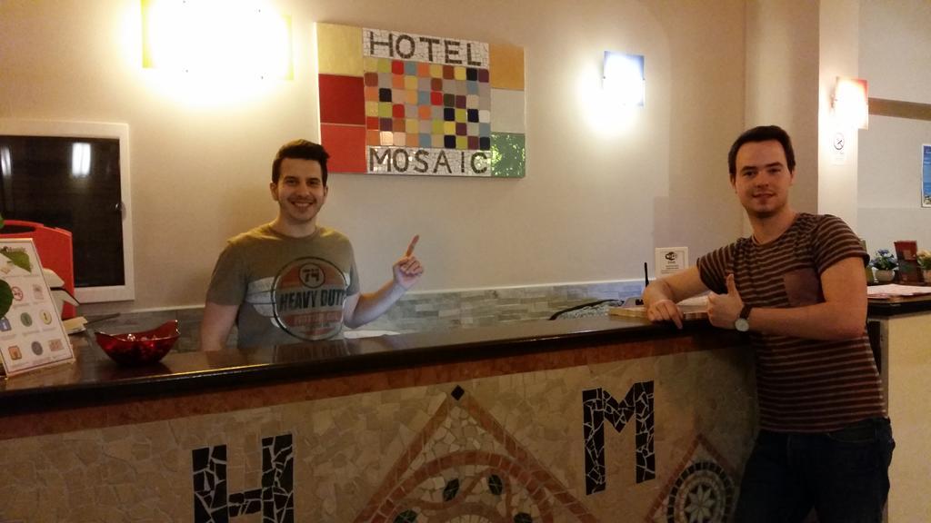 Hostel Mosaic Rom Exteriör bild